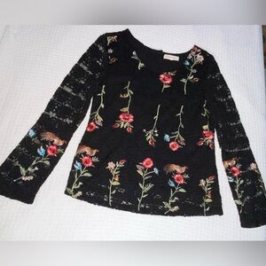 SOLITAIRE Black Lace embroidered Floral Birds Elegant Top Size S SMALL Romantic